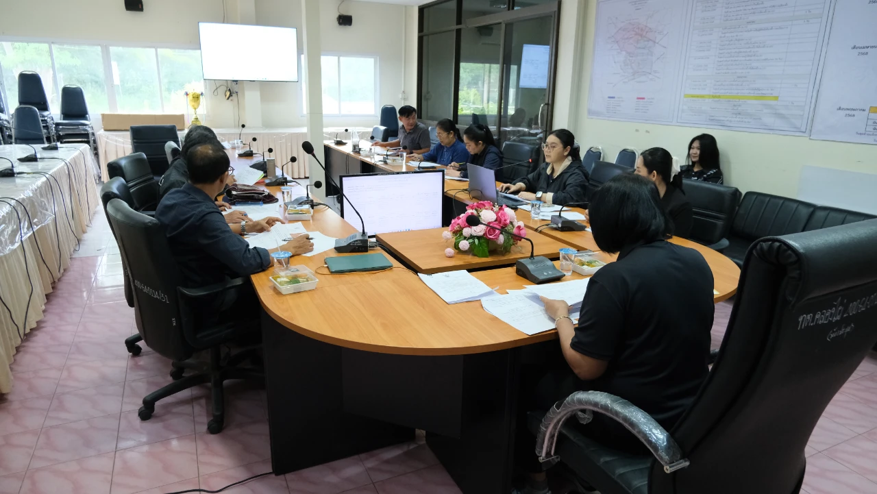 กองยุทธศาสตร์และงบประมาณ จัดการประชุมคณะกรรมการ สนับสนุนการจัดทำแผนพัฒนาท้องถิ่น และคณะกรรมการพัฒนาเทศบาลตำบลคลองไผ่